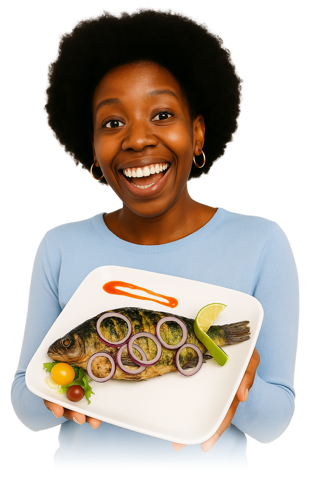 Femme souriante tenant un plat